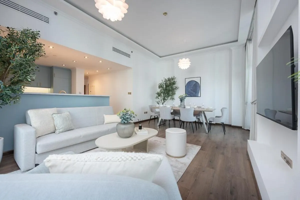Elite 2-Bedroom Flat In Downton With Burj Khalifa View! Dubai Apartment