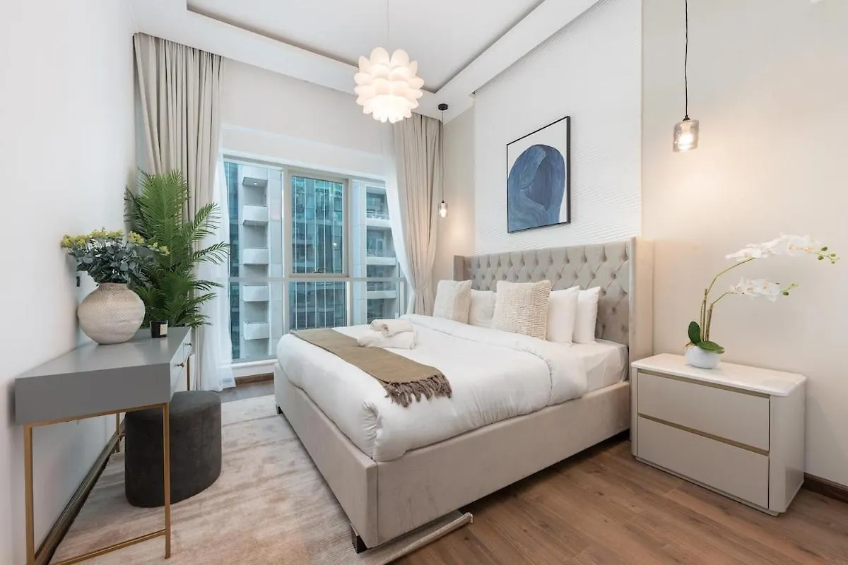 Elite 2-Bedroom Flat In Downton With Burj Khalifa View! location